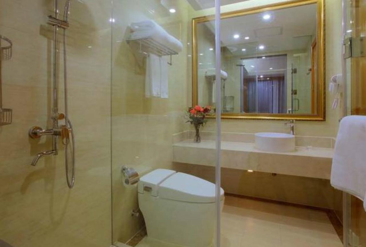 Venus International Hotel Shanghai South Shenjiang Road 外观 照片
