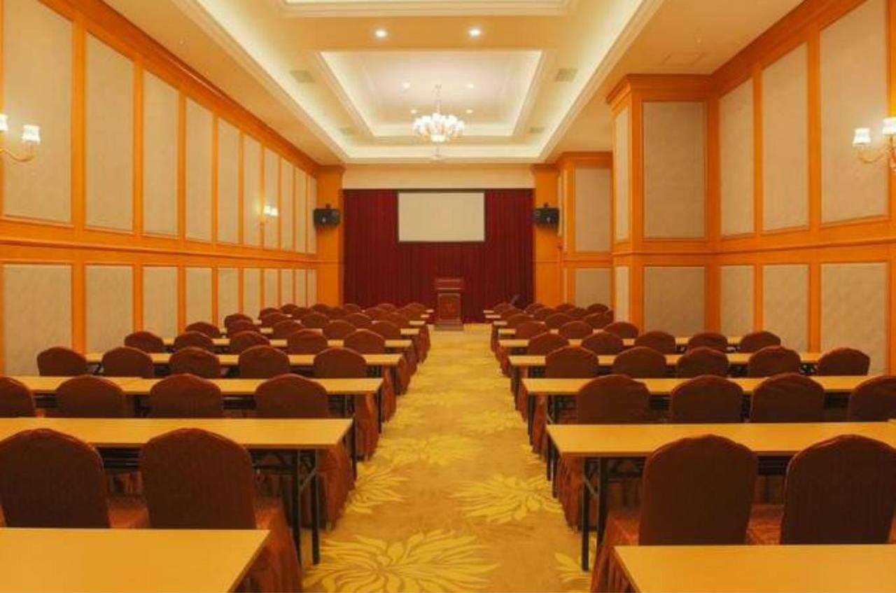 Venus International Hotel Shanghai South Shenjiang Road 外观 照片